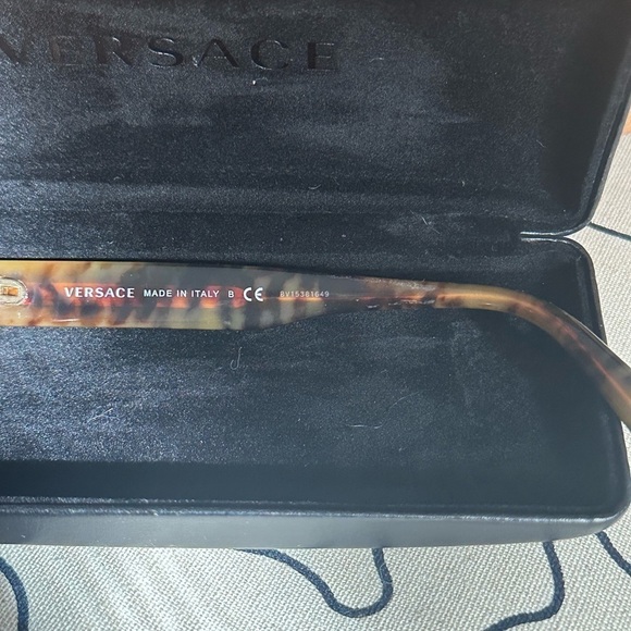 Versace Sunglasses - Picture 3 of 9